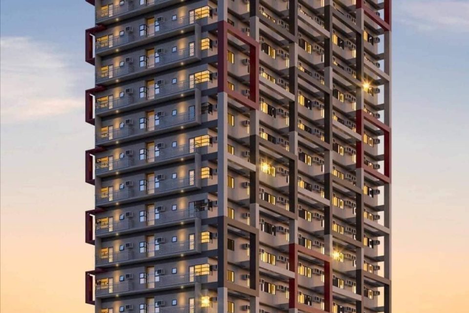 Condominium WITH BALCONY