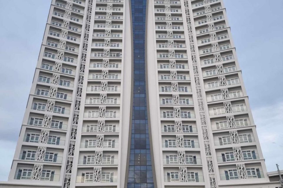 Studio Unit for Sale in Arterra Residences!