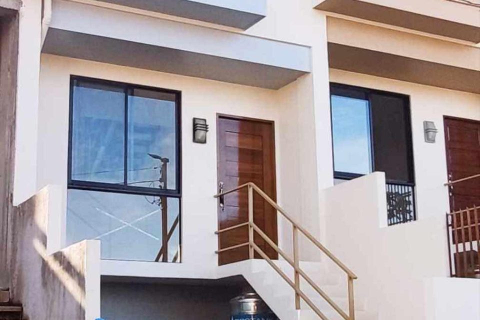 Guadalupe Brandnew Townhouse
